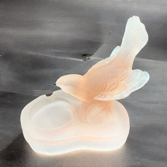 Vintage French Satin Frosted Peach Pink Glass Bird Ashtray Dish Trinket Holder - Picture 1 of 12